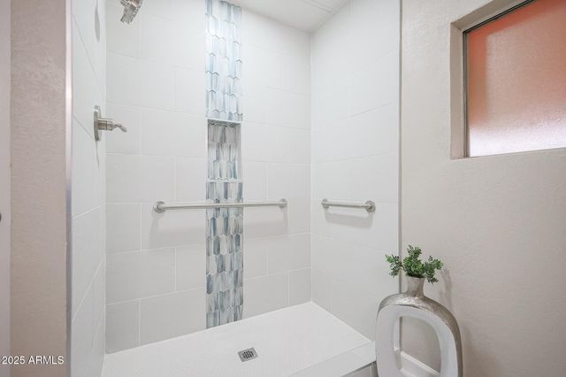 2650 W UNION HILLS Drive 25, Phoenix, AZ 85027