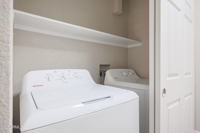 2650 W UNION HILLS Drive 25, Phoenix, AZ 85027