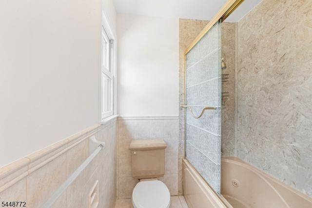 8 Patriot Rd, Peapack Gladstone Boro, NJ 07934