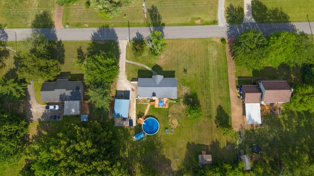 309 Skyline Dr, White House, TN 37188