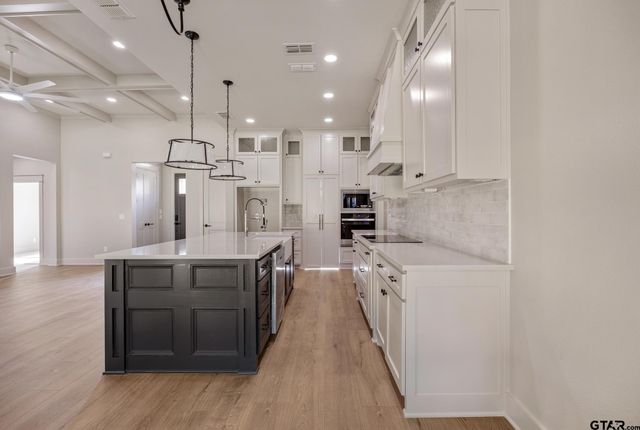 801 jack brown, Whitehouse, TX 75791