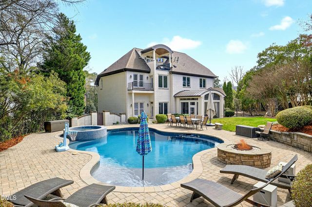 6701 Foxfire Place, Raleigh, NC 27615