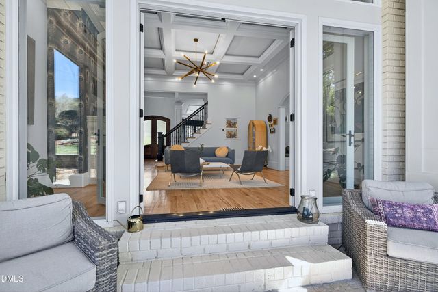 6701 Foxfire Place, Raleigh, NC 27615