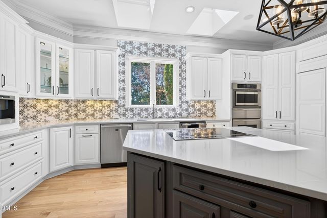 6701 Foxfire Place, Raleigh, NC 27615