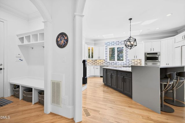 6701 Foxfire Place, Raleigh, NC 27615