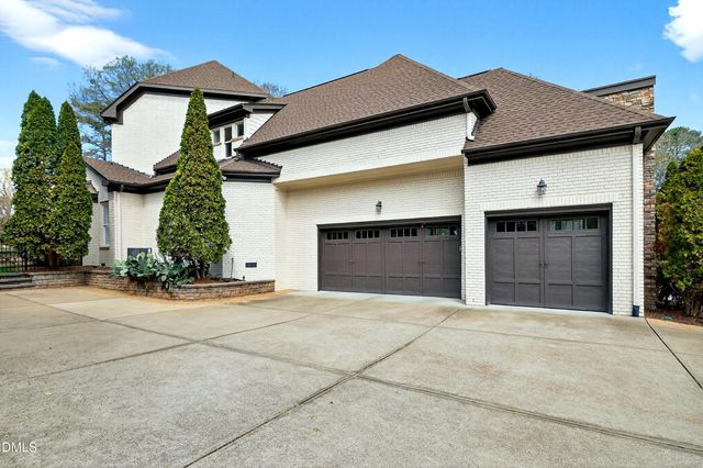 6701 Foxfire Place, Raleigh, NC 27615