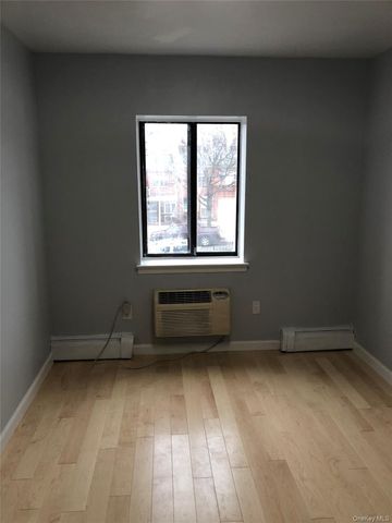 25-28 120th Street C2B, Flushing, NY 11354