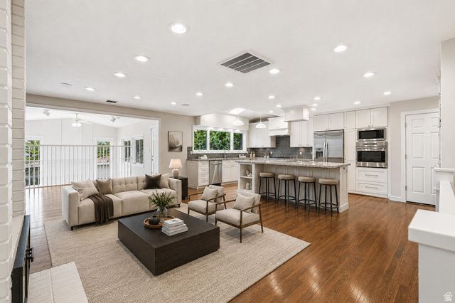 6313 BYBEE DR, Uintah, UT 84403