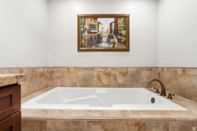 6313 BYBEE DR, Uintah, UT 84403