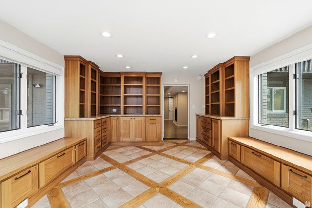 6313 BYBEE DR, Uintah, UT 84403