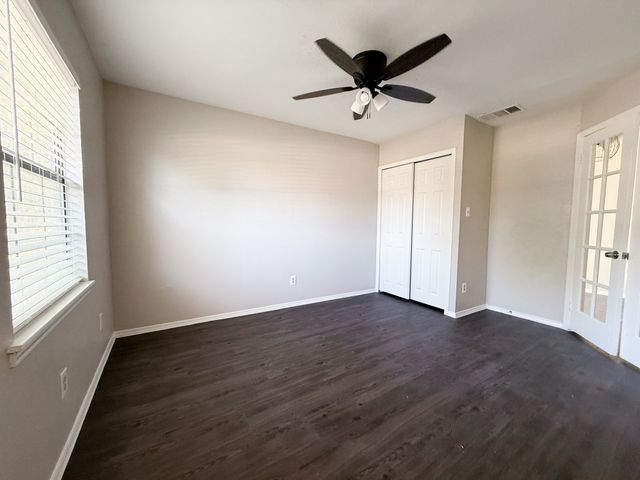 409-411 Dollins Street, Cedar Hill, TX 75104