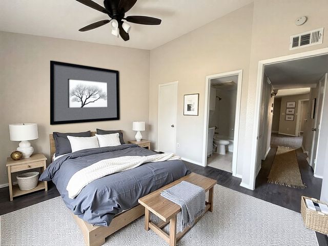 409-411 Dollins Street, Cedar Hill, TX 75104