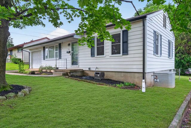 1123 Hedgewood Drive, Lafayette, IN 47904