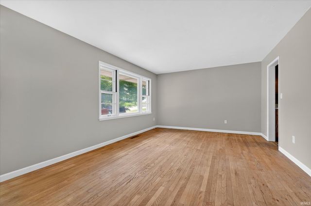 1123 Hedgewood Drive, Lafayette, IN 47904