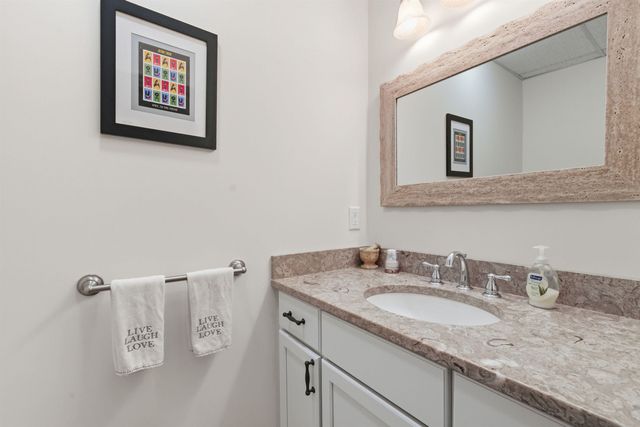 6 High Point Road, Laconia, NH 03246