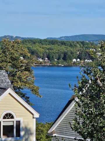 6 High Point Road, Laconia, NH 03246