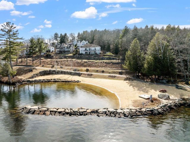 6 High Point Road, Laconia, NH 03246