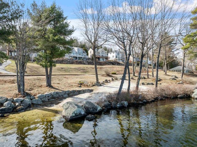 6 High Point Road, Laconia, NH 03246