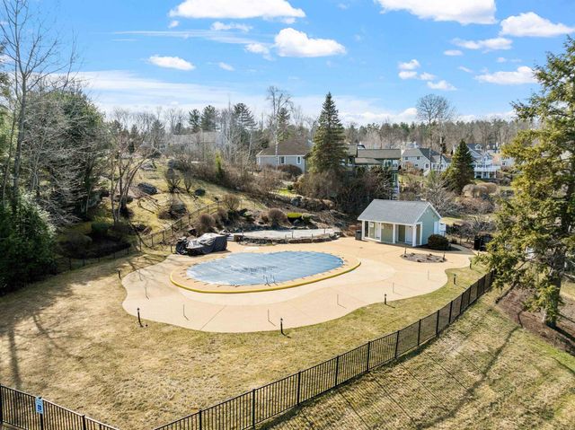 6 High Point Road, Laconia, NH 03246