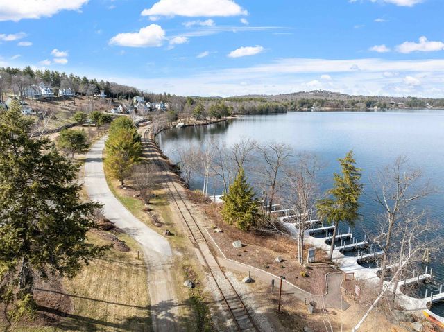 6 High Point Road, Laconia, NH 03246