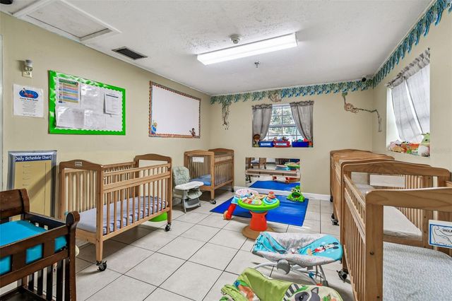 9912 N MYRTLE STREET, Tampa, FL 33617