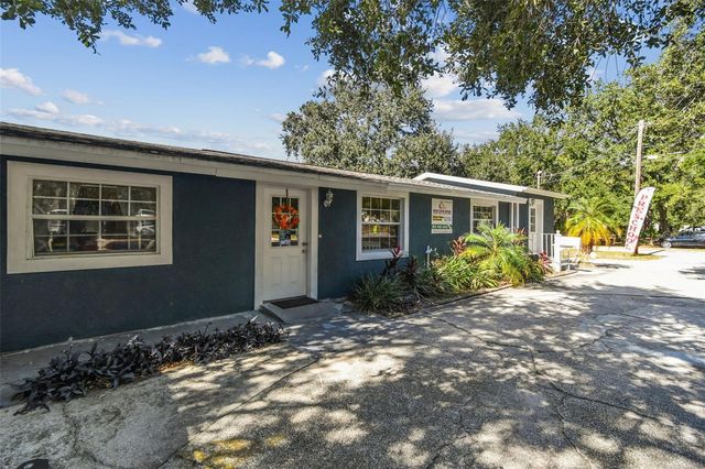 9912 N MYRTLE STREET, Tampa, FL 33617