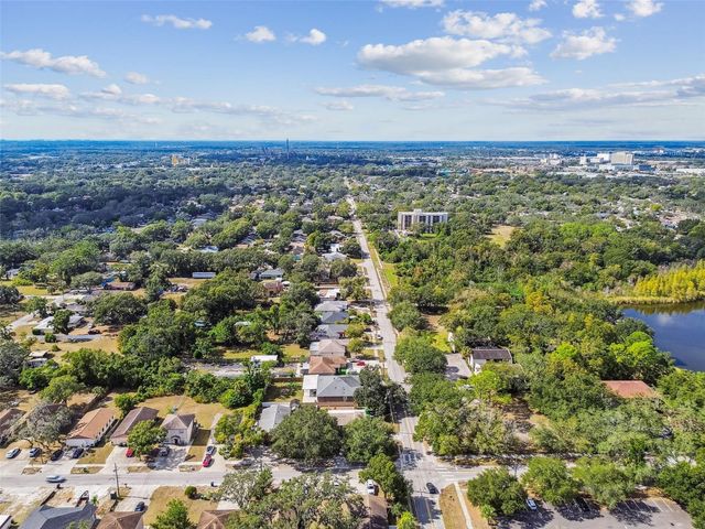 9912 N MYRTLE STREET, Tampa, FL 33617