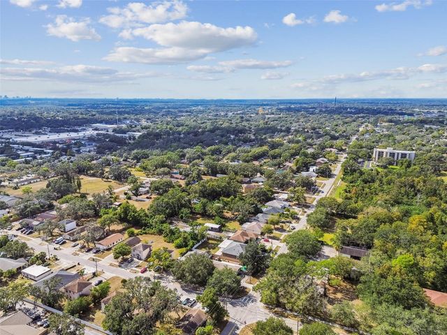 9912 N MYRTLE STREET, Tampa, FL 33617