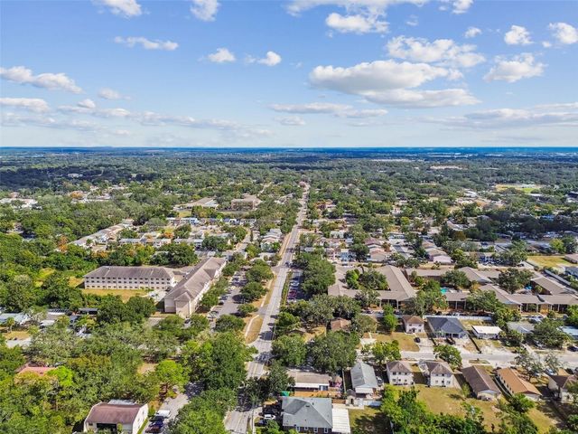 9912 N MYRTLE STREET, Tampa, FL 33617