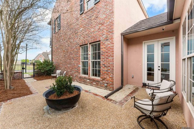 2157 S Turnberry Ave, Zachary, LA 70791