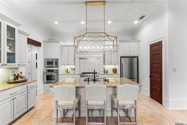 2157 S Turnberry Ave, Zachary, LA 70791