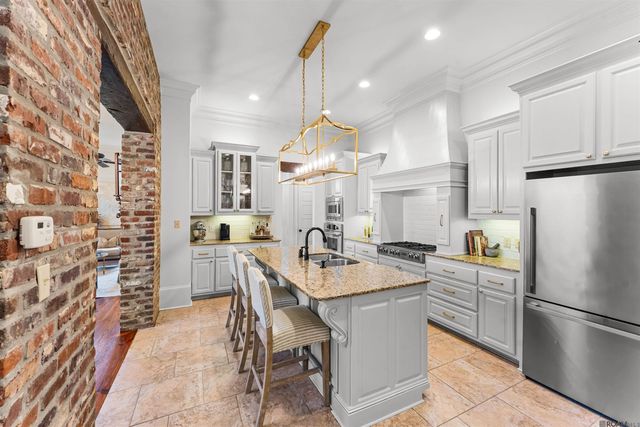 2157 S Turnberry Ave, Zachary, LA 70791