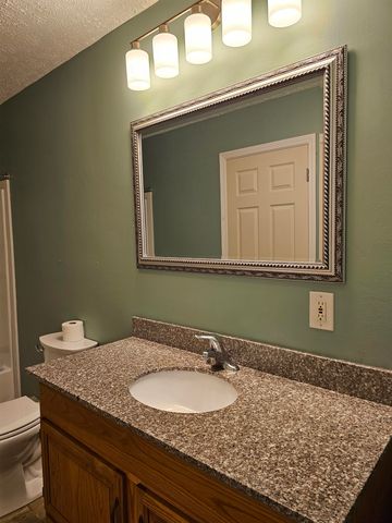 31 Hillside Drive, Williston, VT 05495