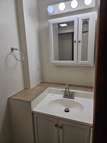 31 Hillside Drive, Williston, VT 05495