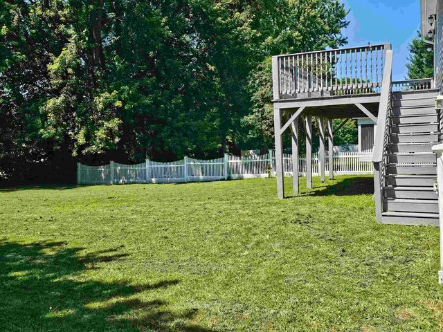 31 Hillside Drive, Williston, VT 05495