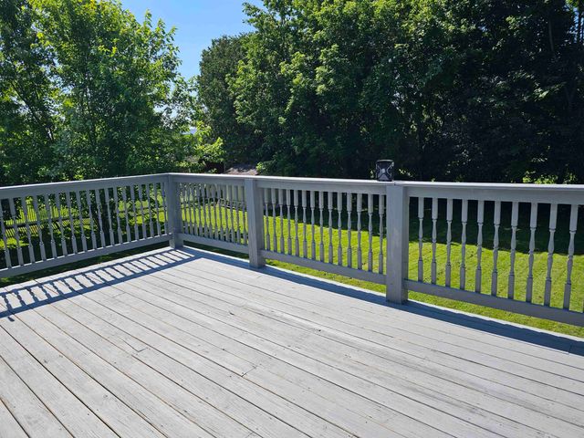 31 Hillside Drive, Williston, VT 05495