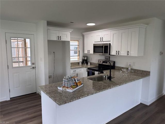 7306 Orcutt AVE, Newport News, VA 23605