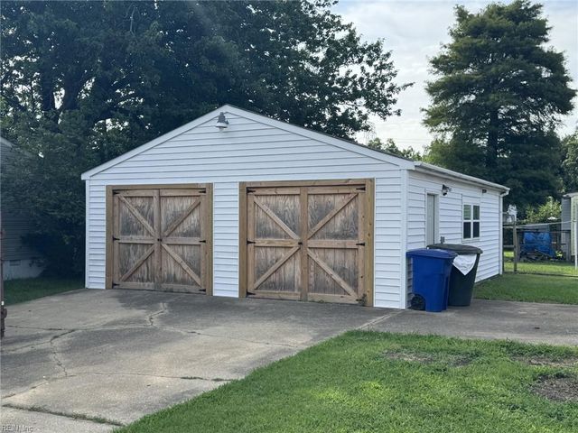 7306 Orcutt AVE, Newport News, VA 23605