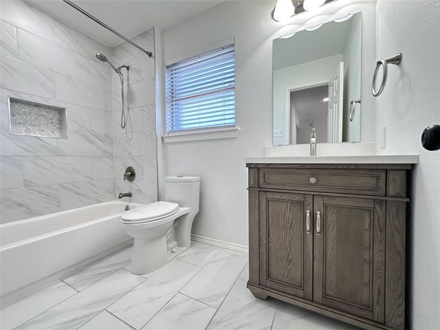 1818 Cripple Creek Drive, Garland, TX 75041