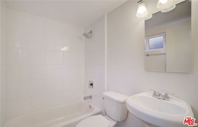 13633 Sylvan Street, Valley Glen, CA 91401