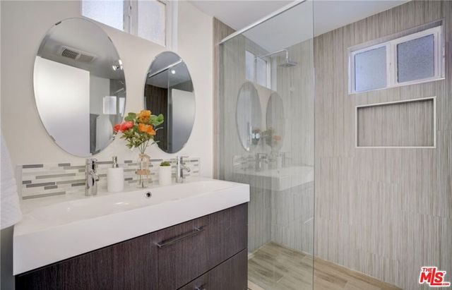 13633 Sylvan Street, Valley Glen, CA 91401