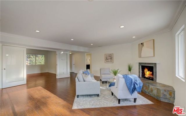 13633 Sylvan Street, Valley Glen, CA 91401