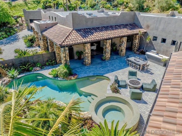 1240 Berryman Canyon, Encinitas, CA 92024