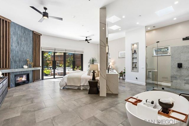 1240 Berryman Canyon, Encinitas, CA 92024