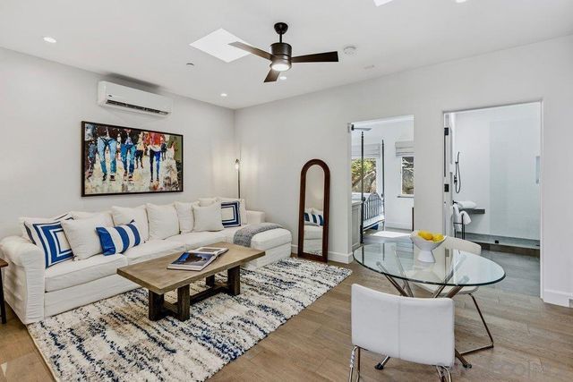 1240 Berryman Canyon, Encinitas, CA 92024