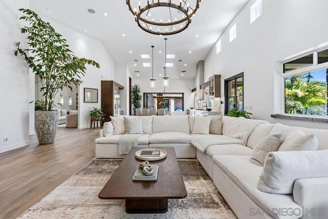 1240 Berryman Canyon, Encinitas, CA 92024