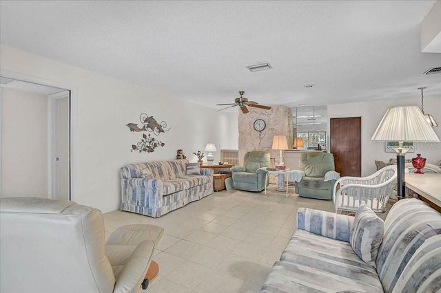 3842 TORREY PINES WAY, Sarasota, FL 34238