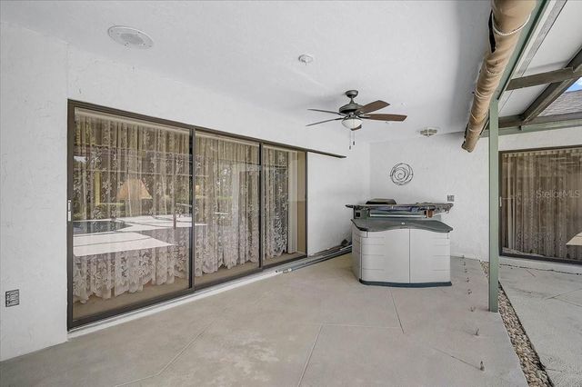 3842 TORREY PINES WAY, Sarasota, FL 34238