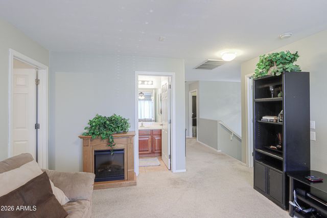 44173 W GARDEN Lane, Maricopa, AZ 85139