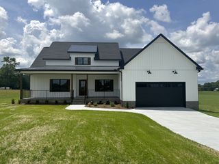 2672 Coleytown Road, Lafayette, TN 37083